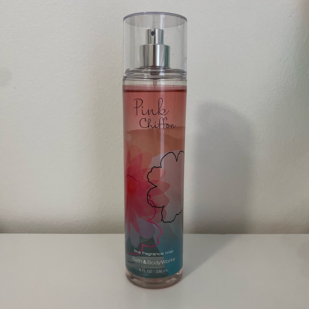 Bath & Body Works fine fragrance mist in Pink Chiffon